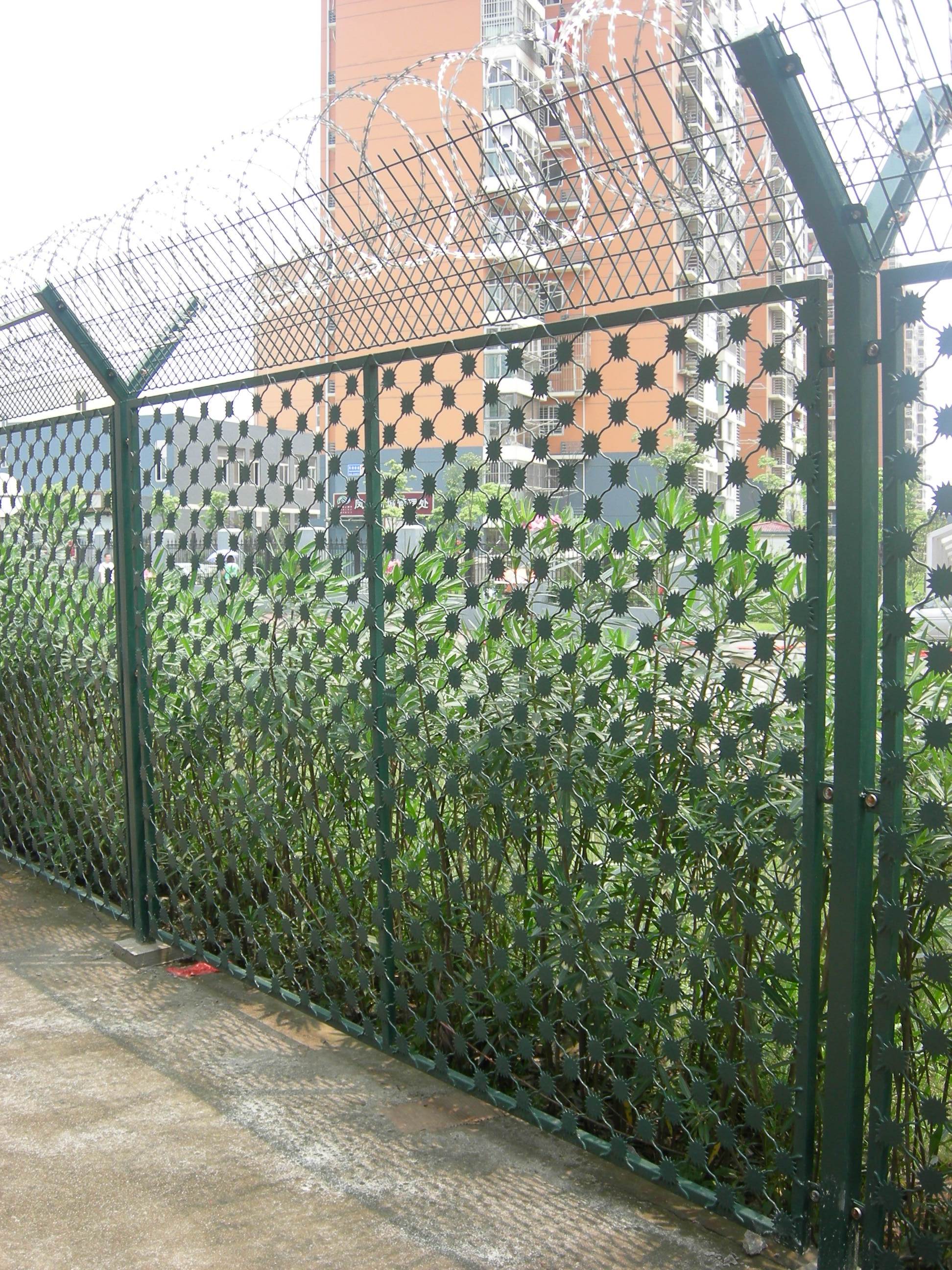 監(jiān)獄護欄網(wǎng)怎么安裝呢？我們教你